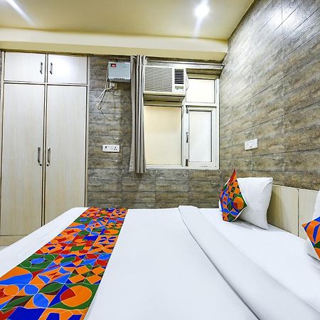 Fabhotel Model Town Neu-Delhi Exterior foto
