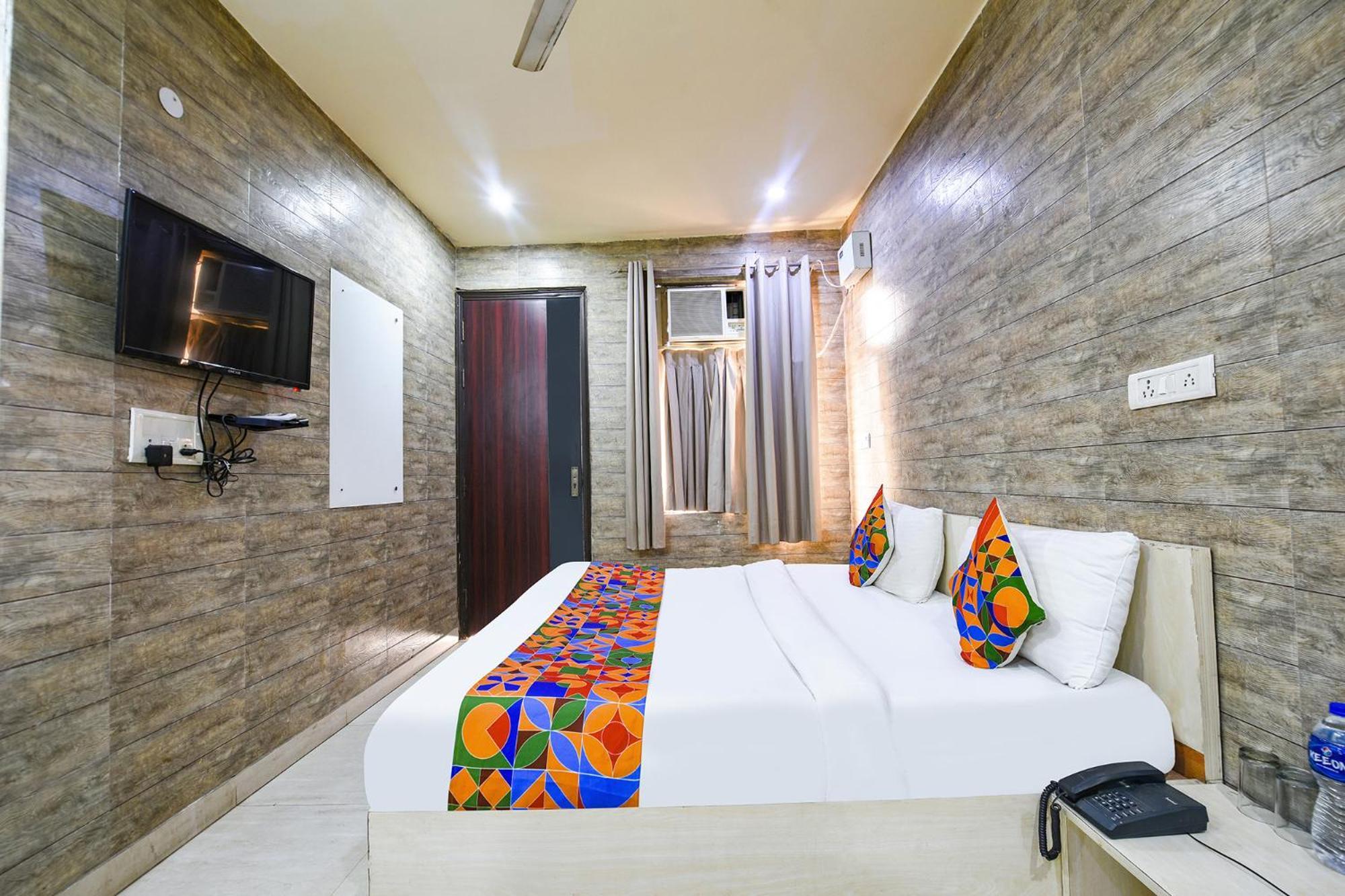 Fabhotel Model Town Neu-Delhi Exterior foto